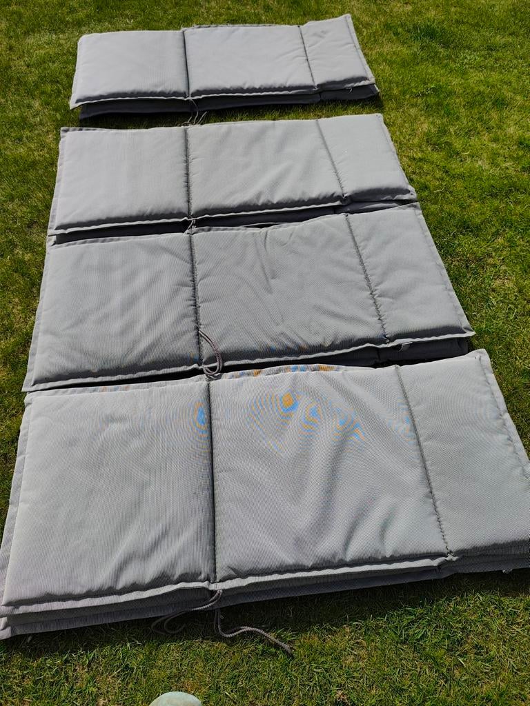 Grijze kussens x8, Caravans en Kamperen, Tentaccessoires, Ophalen