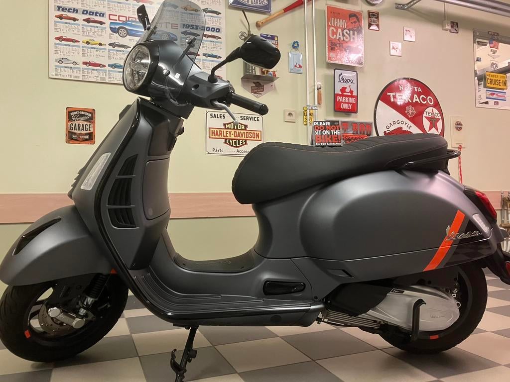 NIEUWSTAAT VESPA 300Gts SuperSport Hpe Lees info, Motos, Motos | Piaggio, Scooter, Occasion, Particulier, ABS