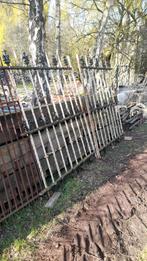 Smeedijzeren poort hek van pastorij., Ophalen, IJzer