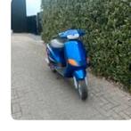 Type 3, Fietsen en Brommers, Scooters | Piaggio, Ophalen, Zo goed als nieuw, Zip