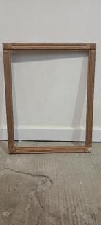 Cadre ancien style Louis XVI doré à cannelures 32x41, Enlèvement, Utilisé, Bois