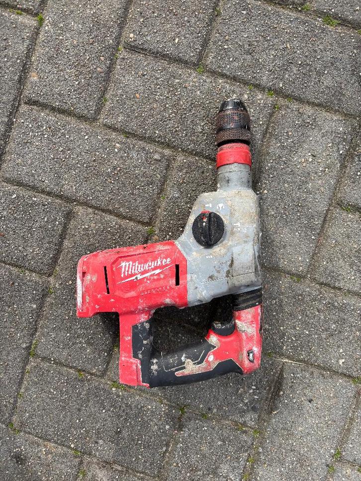 Milwaukee M18 outil, Bricolage & Construction, Outillage | Outillage à main, Utilisé, Enlèvement