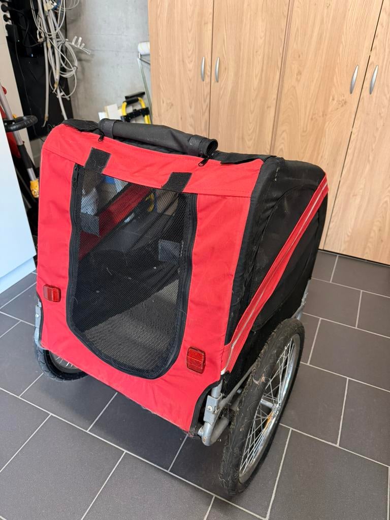 Hondenfietskar, Enlèvement, Comme neuf