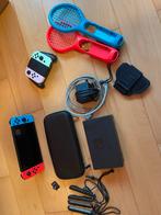 Nintendo Switch V2 2019 en accessoires, Games en Spelcomputers, Switch 2019 Upgrade, Ophalen of Verzenden, Zo goed als nieuw, Met 3 controllers of meer