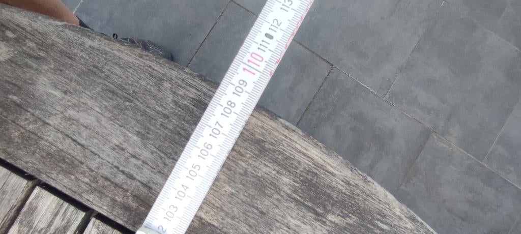 Table ronde, Jardin & Terrasse, Table à dinner, Salons de jardin, Utilisé, Enlèvement