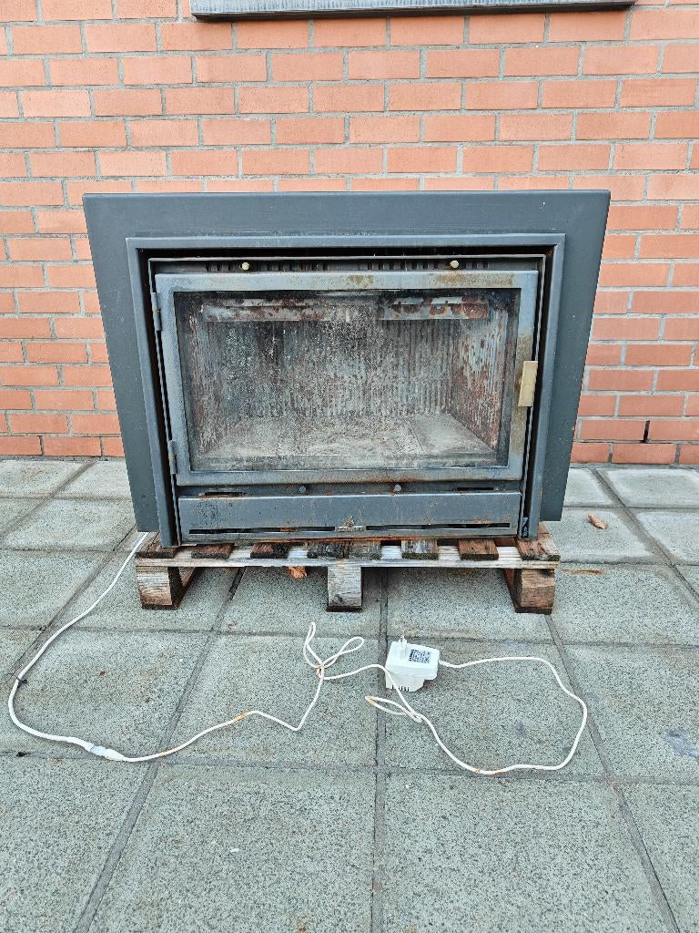 Insert feu au bois gratuit, Enlèvement, Utilisé, Autres types