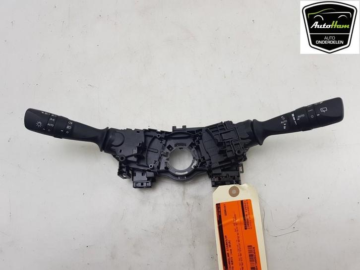 COMBISCHAKELAAR STUUR Toyota Auris Touring Sports (E18), Auto-onderdelen, Dashboard en Schakelaars, Toyota, Gebruikt