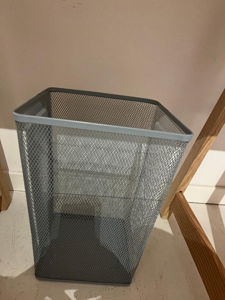 Ikea Drönjöns prullenbak trash can blue, Maison & Meubles, Accessoires pour la Maison | Poubelles, Moins de 50 cm, 20 à 30 litres