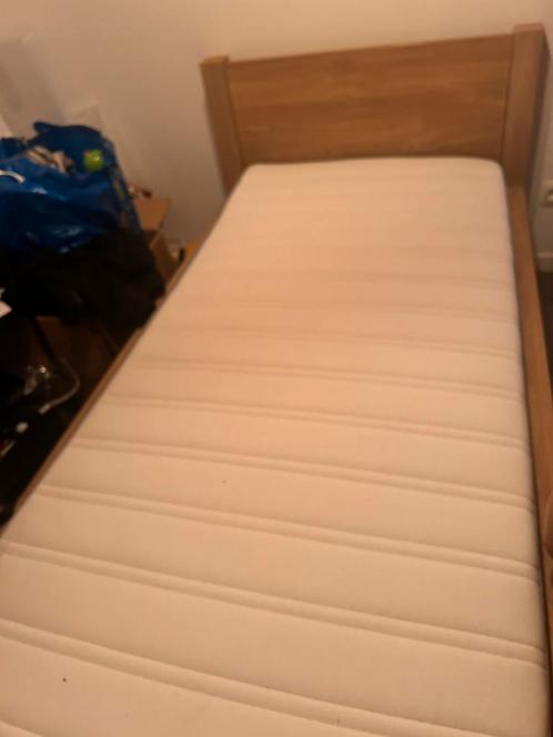 Ikea eenpersoonsbed 90x200cm + matras + lattenbodem, Huis en Inrichting, Slaapkamer | Bedden, Gebruikt, Eenpersoons, 90 cm, 200 cm