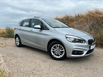 BMW 218 218i Gran Tourer Aut. Luxury Line* PANO* 33.379 KM beschikbaar voor biedingen