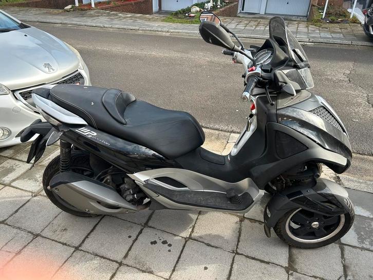Scooter piaggio mp3 300, Vélos & Vélomoteurs, Scooters | Piaggio, Utilisé, Autres modèles, Classe B (45 km/h), Essence, Enlèvement