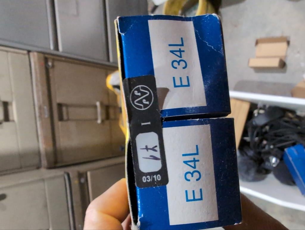 Paire assortie E34L JJ, Enlèvement ou Envoi