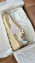 Veja Dekkan Alveomesh Natural Parme sneakers, Kleding | Dames, Schoenen, Beige, Nieuw, Veja, Ophalen of Verzenden