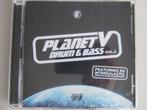 2CD PLANET V "DRUM & BASS" (volume 2)(50 tracks), Ophalen of Verzenden, Zo goed als nieuw, Drum and bass
