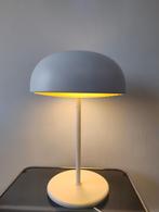 Ikea lamp, Ophalen