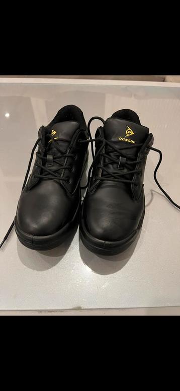 Chaussures de sécurité Dunlop beschikbaar voor biedingen