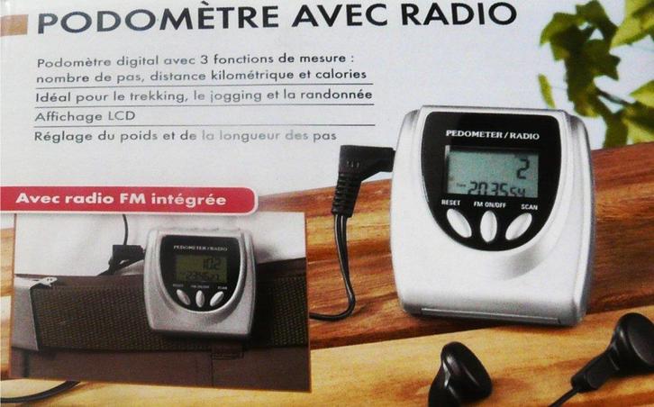 Stappenteller met FM-radio, Sport en Fitness, Loopsport en Atletiek, Zo goed als nieuw, Snelheids- of Stappenmeter, Ophalen