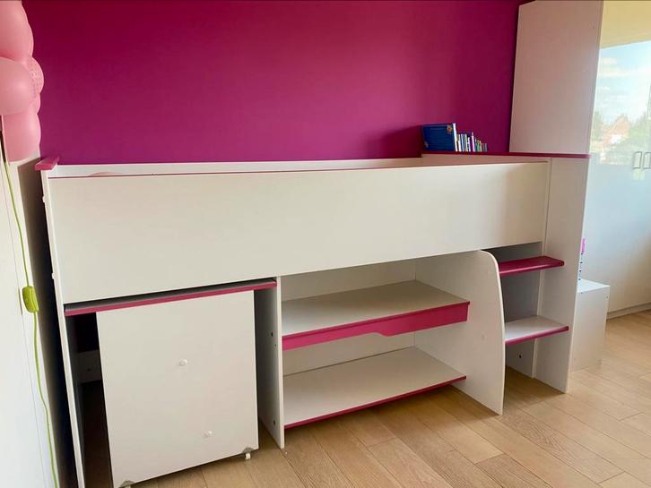 Meisjesbed met uitschuifbare bureau, Kinderen en Baby's, Kinderkamer | Stapelbedden en Hoogslapers, Zo goed als nieuw, Halfhoogslaper