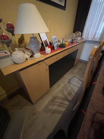 Dressoire(vrijdag opnieuw en co) beschikbaar voor biedingen