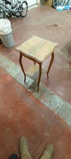Bijzet of planten tafeltje is eik  vintage, Enlèvement