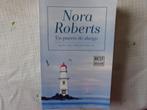 Nora Roberts Un puerto de abrigo/Bahia de Chesapeake III, Boeken, Gelezen, Ophalen of Verzenden, Fictie, Nora Roberts