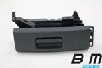 Bakje onder stoel links VW Golf 7 5G0882599A, Auto-onderdelen, Gebruikt