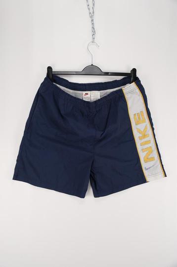 Vintage Nike/Adidas sportshorts beschikbaar voor biedingen