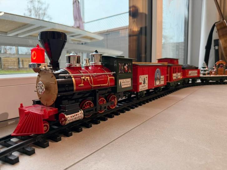 Kerst trein disney/ Mickey Mouse and Friends Christmas Train, Verzamelen, Disney, Zo goed als nieuw, Overige typen, Mickey Mouse