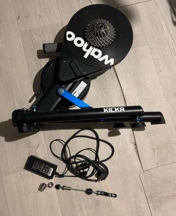 Home trainer wahoo kickr power trainer