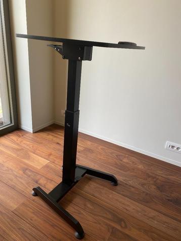 bureau beschikbaar voor biedingen
