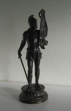 RIDDER  IN  METAAL  -  8085, Enlèvement