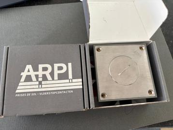 Arpi vloerstopcontact beschikbaar voor biedingen