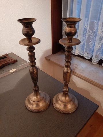 Kandelaars beschikbaar voor biedingen