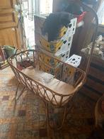 Vintage rotan wieg, Ophalen