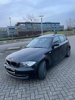 BMW série 116i, 5 places, Série 1, Noir, Propulsion arrière