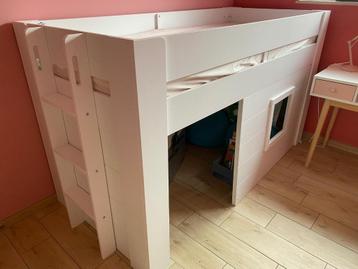 Lit Enfant avec matelas beschikbaar voor biedingen
