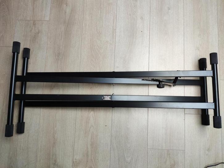 Medeli A810 Keyboard + hoes + standaard & handleiding, Muziek en Instrumenten, Keyboards, Zo goed als nieuw, 61 toetsen, Medeli