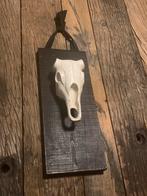 Décoration murale réplique de crâne, de cerf ou d'antilope., Collections, Collections Animaux, Enlèvement ou Envoi, Comme neuf