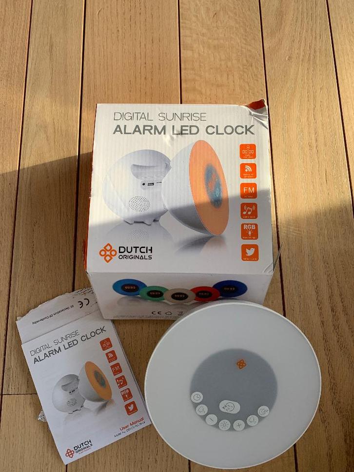 Digitale wekker met zonsopgang, Elektronische apparatuur, Wekkers, Zo goed als nieuw, Digitaal, Ophalen of Verzenden