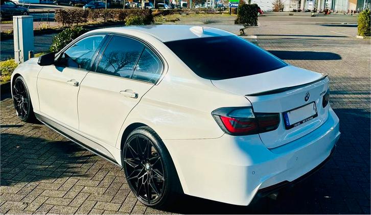 Te koop: BMW 328i F30 (2016) – 19500€, Autos, BMW, Entreprise, Série 3, Essence, Euro 6, 5 portes, Automatique, Blanc, Beige, Enlèvement