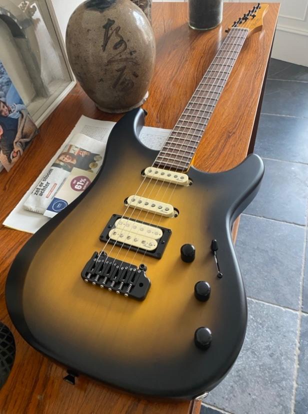 Marceau Custom, Muziek en Instrumenten, Snaarinstrumenten | Gitaren | Akoestisch, Zo goed als nieuw, Ophalen