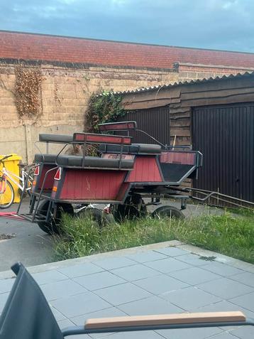 Calèche beschikbaar voor biedingen
