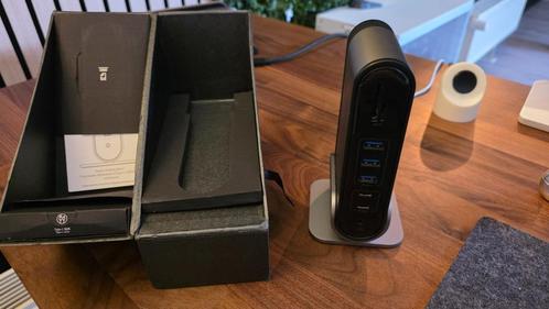 Baseus Hub : Triple Screen USB-C (HDMI), Computers en Software, Dockingstations, Zo goed als nieuw, Docking station, Ophalen of Verzenden