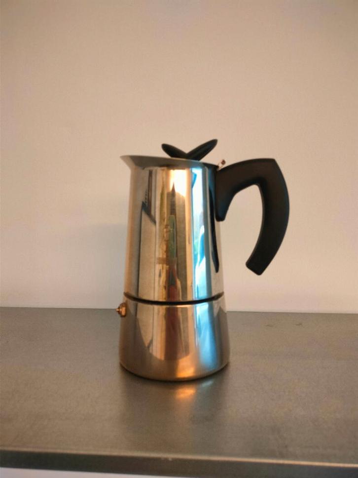 Cafetière à induction Bialetti Musa, Electroménager, Cafetières, Comme neuf, Café moulu, Cafetière, 2 à 4 tasses, Enlèvement