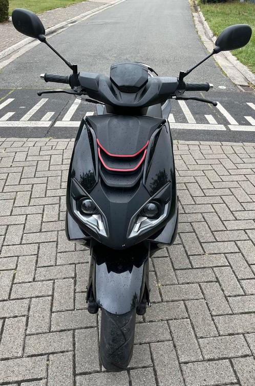 Peugeot speedfight 4 2-takt, Fietsen en Brommers, Scooters | Peugeot, Gebruikt, Speedfight, Klasse B (45 km/u), Benzine, Ophalen