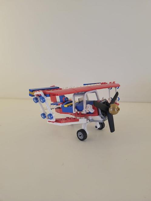 LEGO Creator 3in1 - Het luchtacrobatische vliegtuig met een, Kinderen en Baby's, Speelgoed | Duplo en Lego, Zo goed als nieuw