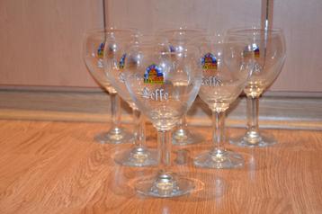 6 leffe glazen 33 cl beschikbaar voor biedingen
