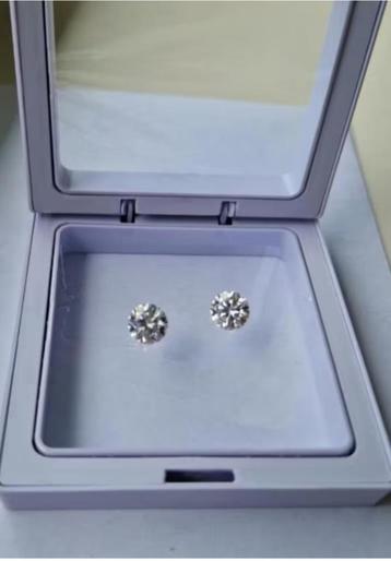 Moissanite 2+2 Karaat