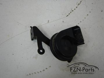 VW Passat B7 Claxon Toeter Met Houder 3AA951206H beschikbaar voor biedingen
