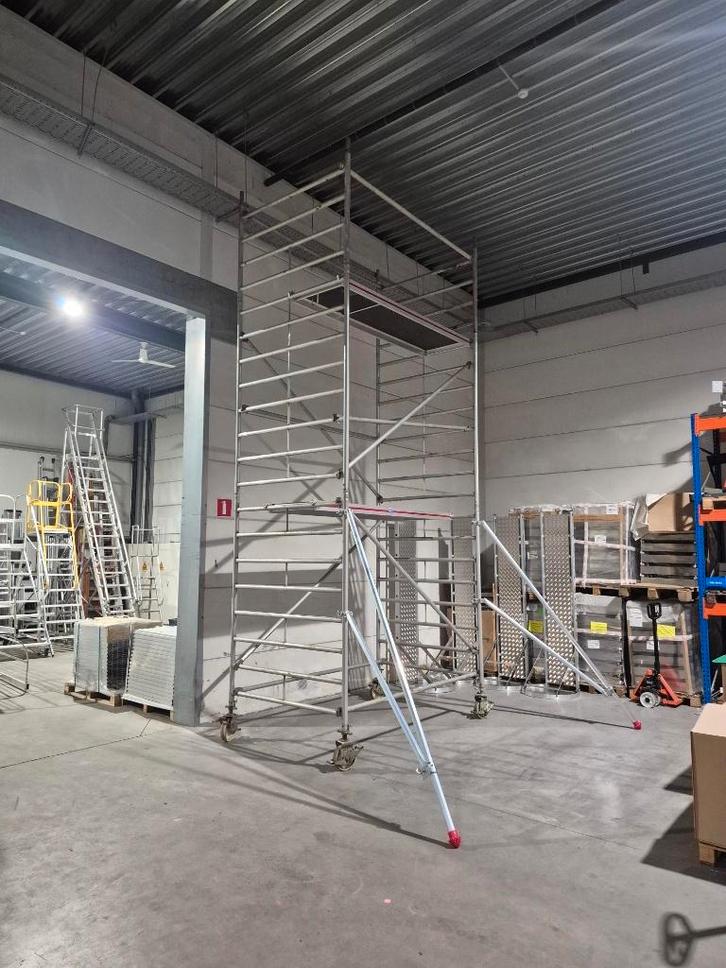 rolsteiger professioneel, Bricolage & Construction, Échafaudages, Comme neuf, Échafaudage fixe ou roulant, 5 mètres de hauteur ou plus
